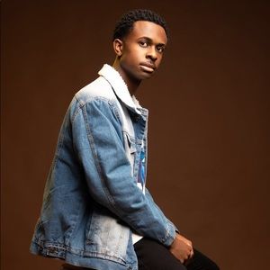 Meet your Posher, Caleb